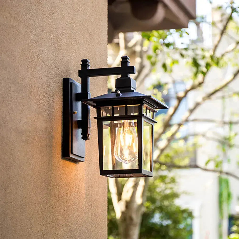 Lámpara Retro Europea de Pared - Ilumina Exteriores