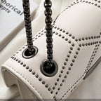 Bolso de Cuero Mary | Cadena Convertible y Relieve Tridimensional