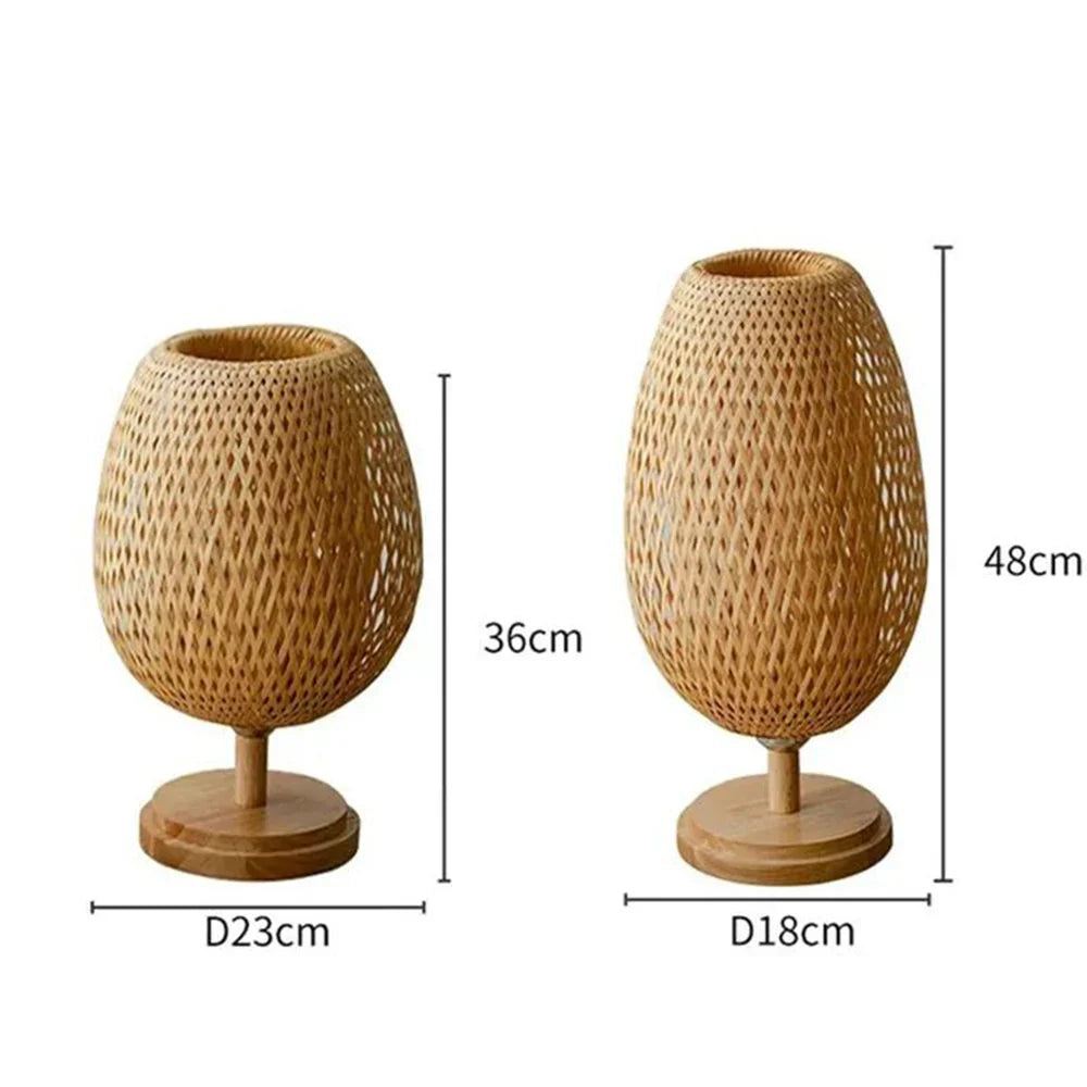 Lámpara de Mesa de Bambú Artesanal Diseño Sostenible y Zen
